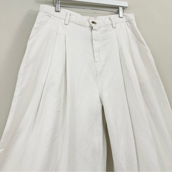 The Odell’s Reagan Pants in White - Picture 4 of 16
